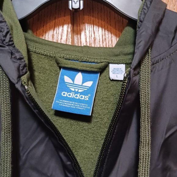 Adidas (Hoodie-Sports Jacket)-(Green/Black)-(Pre-owned)-(Size L)-$35.00 - Picture 4 of 4